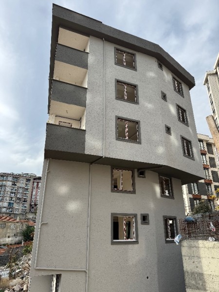 Alibeyköy Çarşı'ya Yakın 4.Kat 2+1 Balkonlu Sıfır Satılık Daire