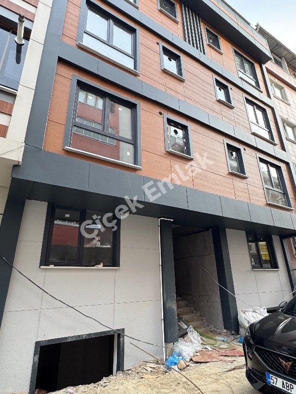 Yeşilpınar Metro’ya 1 Dk Yüksek Giriş 1+1 Sıfır Satılık Daire