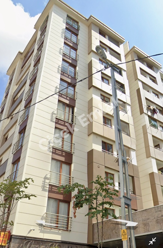 Binevler Vuslat Konakları Güvenlikli Site'de Boş Satılık Daire