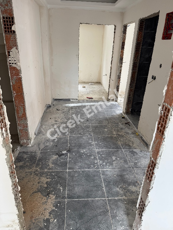 Alibeyköy Çarşı'ya Yakın 4.Kat 2+1 Balkonlu Sıfır Satılık Daire