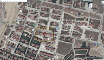 AFYON ÜÇOK EMLAKTAN UYDUKENT YEŞİLYURT MAH SATILIK 300M² İMARLI ARSA