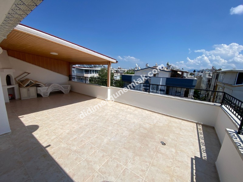 DİDİM ÇAMLIK MAHALLESİNDE EŞYALI DENİZE YÜRÜME MESAFESİNDE  3+1 SATILIK DUBLEKS DAİRE