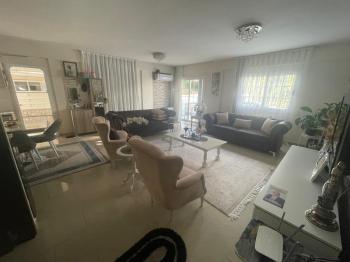 Lefkoşa Gönyeli'de Satılık TÜRK KOÇANLI 3+1 DAİRE