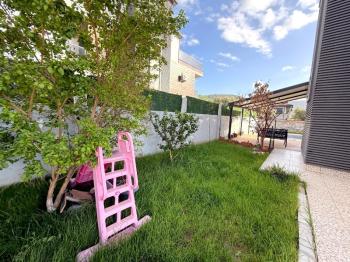 Didim Akbükde Deniz Manzaralı 4+1 Eşyalı Villa