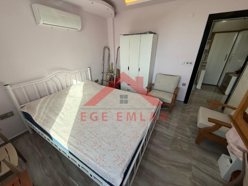 Didim Akbükde Deniz Manzaralı 4+1 Eşyalı Villa