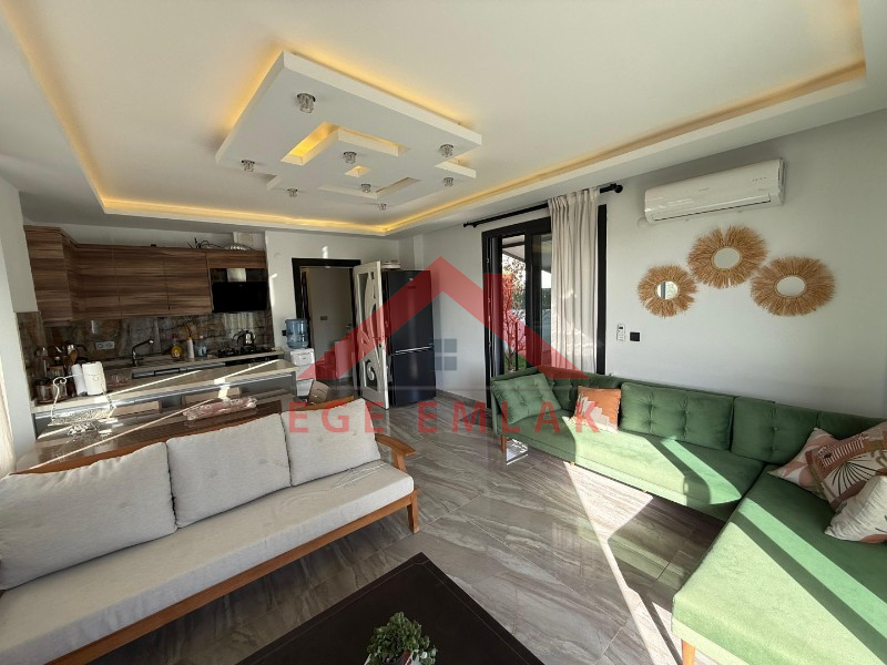 Didim Akbükde Deniz Manzaralı 4+1 Eşyalı Villa