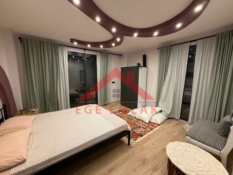 Didim Akbükde Deniz Manzaralı 4+1 Eşyalı Villa