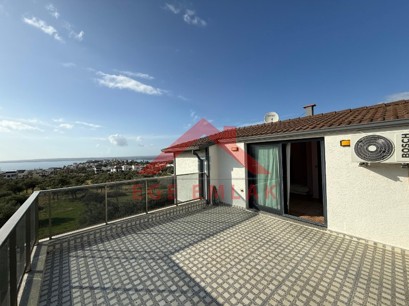 Didim Akbükde Deniz Manzaralı 4+1 Eşyalı Villa