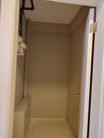 SUADİYE PEMBEGÜL SOKAKTA GENİŞ EBEVEYN BANYOLU DEPOLU 2+1 