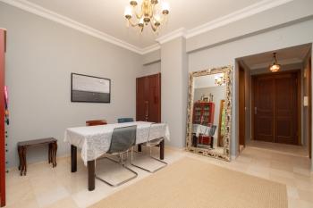 Kanlıca İskelesine 150 Metre Satılık Masalsı Tarihi Köşk & Konak