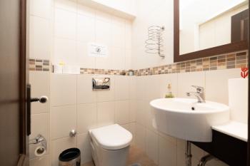 Kanlıca İskelesine 150 Metre Satılık Masalsı Tarihi Köşk & Konak