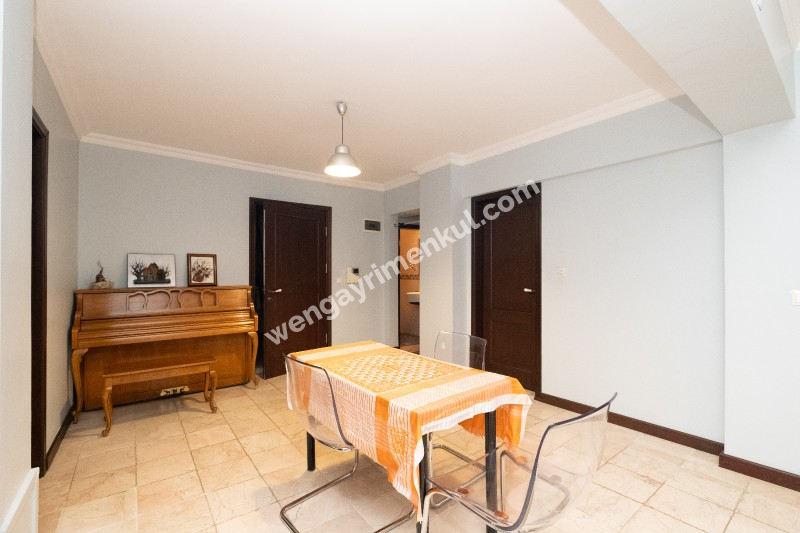 Kanlıca İskelesine 150 Metre Satılık Masalsı Tarihi Köşk & Konak