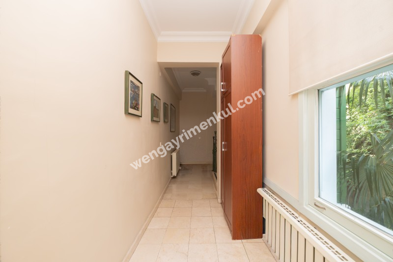 Kanlıca İskelesine 150 Metre Satılık Masalsı Tarihi Köşk & Konak