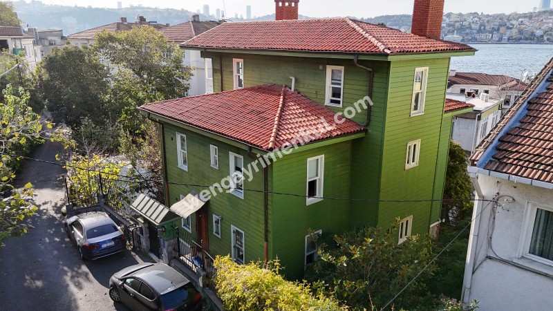 Kanlıca İskelesine 150 Metre Satılık Masalsı Tarihi Köşk & Konak