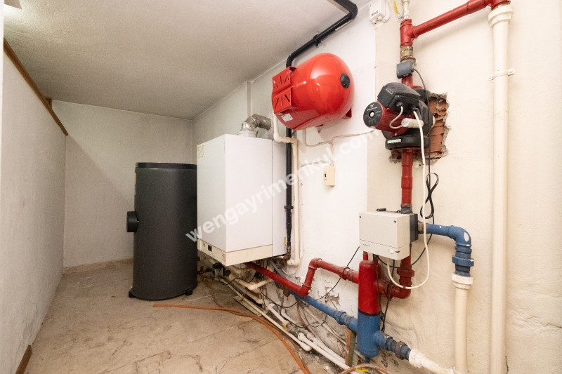 Kanlıca İskelesine 150 Metre Satılık Masalsı Tarihi Köşk & Konak