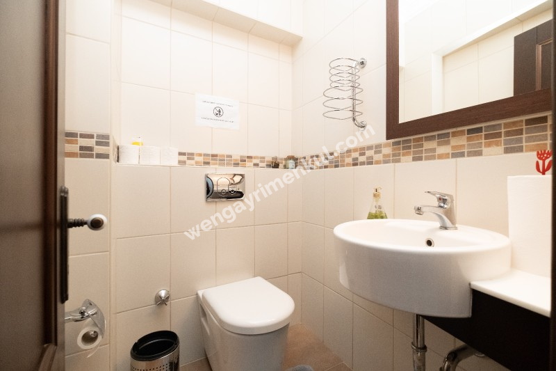 Kanlıca İskelesine 150 Metre Satılık Masalsı Tarihi Köşk & Konak