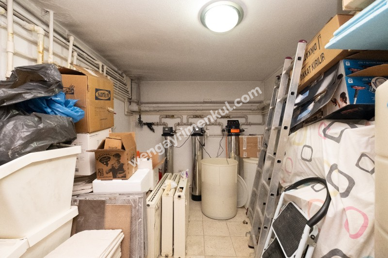 Kanlıca İskelesine 150 Metre Satılık Masalsı Tarihi Köşk & Konak