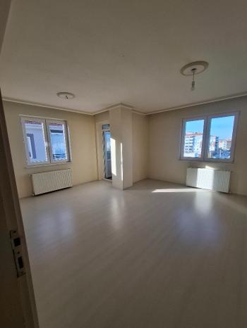 GÜVENAY - ÇORUM ULUKAVAK GÜNEŞ GROSS YANIN 3+1 KİRALIK DAİRE