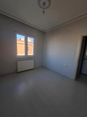 GÜVENAY - ÇORUM ULUKAVAK GÜNEŞ GROSS YANIN 3+1 KİRALIK DAİRE