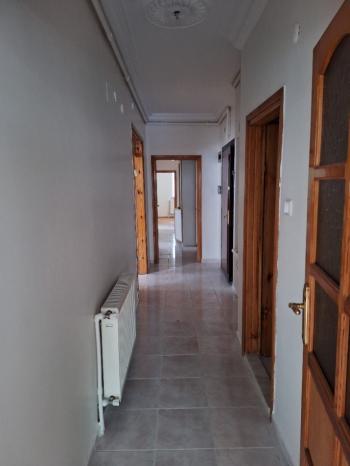 GÜVENAY - ÇORUM ÜÇTUTLAR 23 NİSAN OKULU CİVARI SATILIK DAİRE 