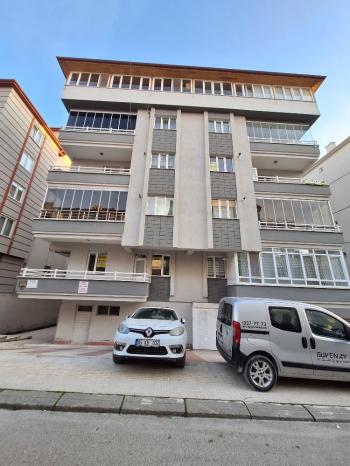 GÜVENAY - ÇORUM ÜÇTUTLAR 23 NİSAN OKULU CİVARI SATILIK DAİRE 