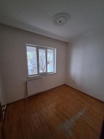GÜVENAY - ÇORUM ÜÇTUTLAR 23 NİSAN OKULU CİVARI SATILIK DAİRE 