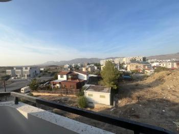 GÖNYELİ BOĞAZ'DA TÜRK MALI DAİRE 