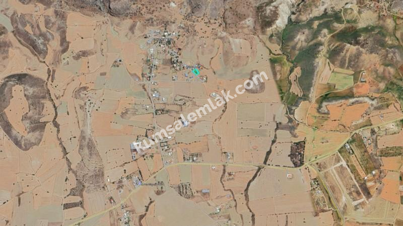 GİRNE GÖÇERİ İÇERİSİNDE TARLA