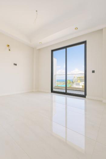 3+1  Alanya  Bölgesinin  En  Lüks sitesinde Satılık  Uygun  Fiyat  Daire 