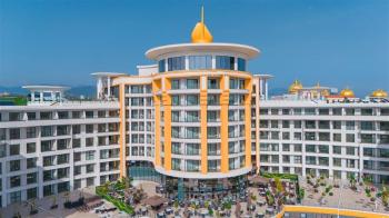 3+1  Alanya  Bölgesinin  En  Lüks sitesinde Satılık  Uygun  Fiyat  Daire 