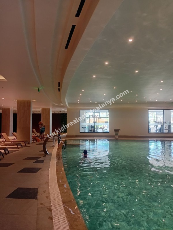 3+1  Alanya  Bölgesinin  En  Lüks sitesinde Satılık  Uygun  Fiyat  Daire 