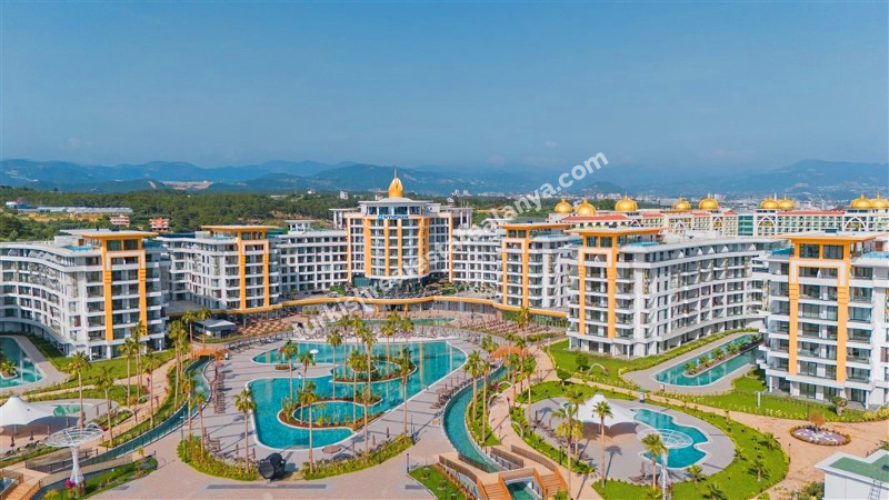 3+1  Alanya  Bölgesinin  En  Lüks sitesinde Satılık  Uygun  Fiyat  Daire 