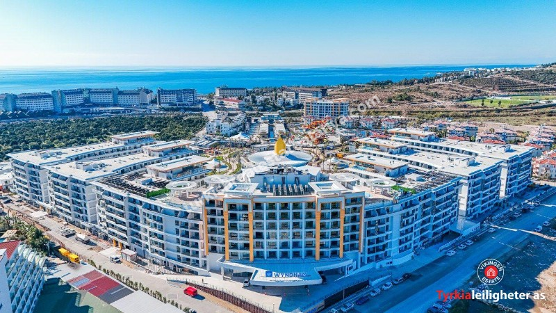 3+1  Alanya  Bölgesinin  En  Lüks sitesinde Satılık  Uygun  Fiyat  Daire 