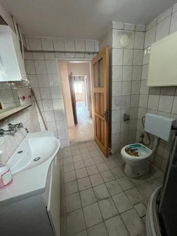 AFYON ÜÇOK EMLAKTAN MAREŞAL F ÇAKMAK MAH SATILIK 3+1TEMİZ BAKIMLI DAİRE