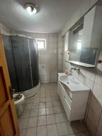 AFYON ÜÇOK EMLAKTAN MAREŞAL F ÇAKMAK MAH SATILIK 3+1TEMİZ BAKIMLI DAİRE