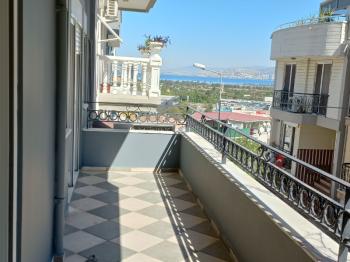 BALÇOVA'DA  AVM LERE YAKIN BAKIMLI JEOTERMALLİ 4+1 KİRALIK VİLLA 