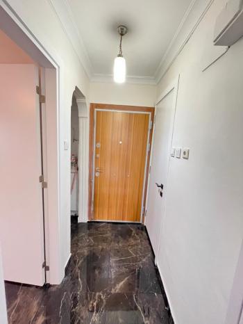 MUDANYA GÜZELYALI DENİZE 15 ADIM, 3 KATLI BİNADA 70M2 1+1 YÜKSEK GİRİŞ BAHÇE KATI LÜKS DAİRE