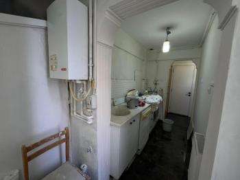 MUDANYA GÜZELYALI DENİZE 15 ADIM, 3 KATLI BİNADA 70M2 1+1 YÜKSEK GİRİŞ BAHÇE KATI LÜKS DAİRE