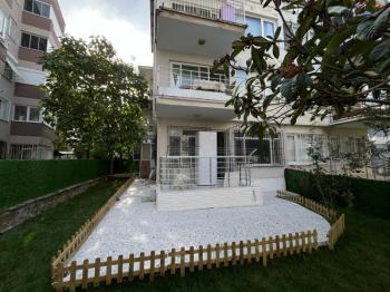 MUDANYA GÜZELYALI DENİZE 15 ADIM, 3 KATLI BİNADA 70M2 1+1 YÜKSEK GİRİŞ BAHÇE KATI LÜKS DAİRE