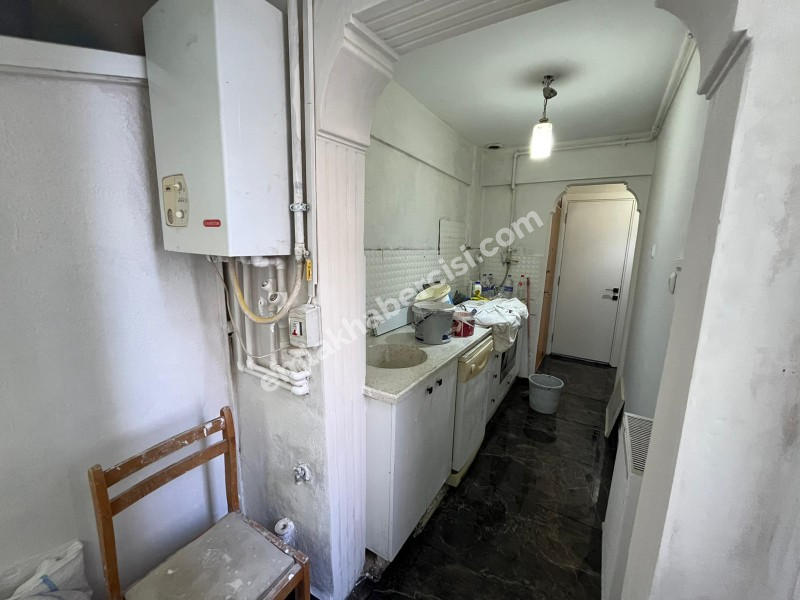 MUDANYA GÜZELYALI DENİZE 15 ADIM, 3 KATLI BİNADA 70M2 1+1 YÜKSEK GİRİŞ BAHÇE KATI LÜKS DAİRE