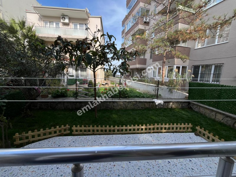 MUDANYA GÜZELYALI DENİZE 15 ADIM, 3 KATLI BİNADA 70M2 1+1 YÜKSEK GİRİŞ BAHÇE KATI LÜKS DAİRE