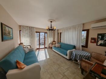 Altınkum Sahiline 50 Metre Mesafede Satılık 2+1 Daire