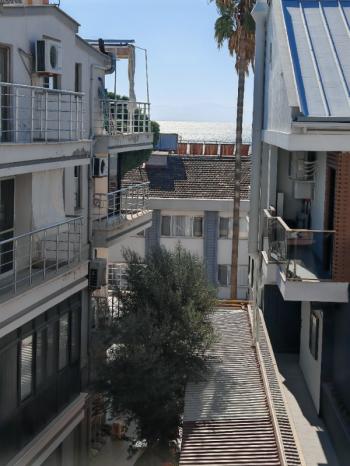 Altınkum Sahiline 50 Metre Mesafede Satılık 2+1 Daire