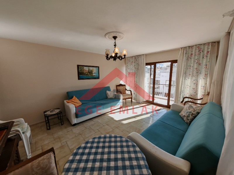 Altınkum Sahiline 50 Metre Mesafede Satılık 2+1 Daire