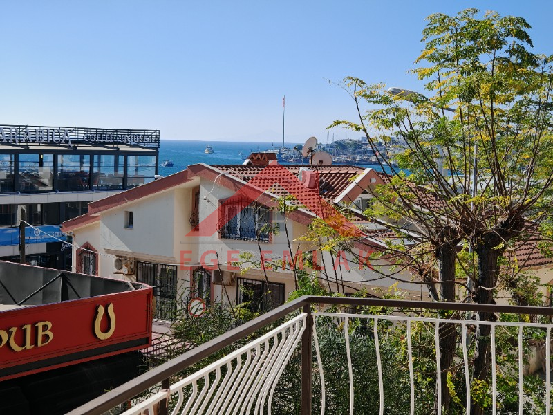 Altınkum Sahiline 50 Metre Mesafede Satılık 2+1 Daire