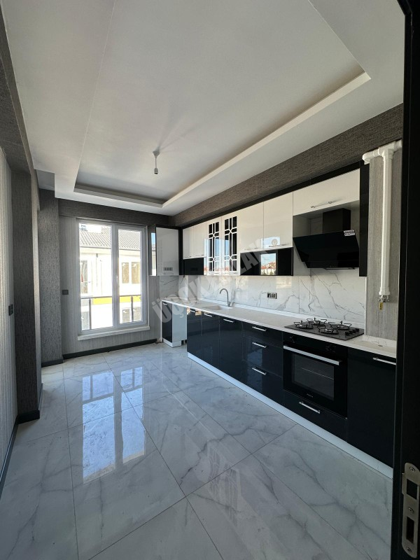 AFYON ÜÇOK EMLAKTAN MAREŞAL F ÇAKMAK MAH SATILIK SIFIR LÜX 3+1 - 2+1 DAİRELER