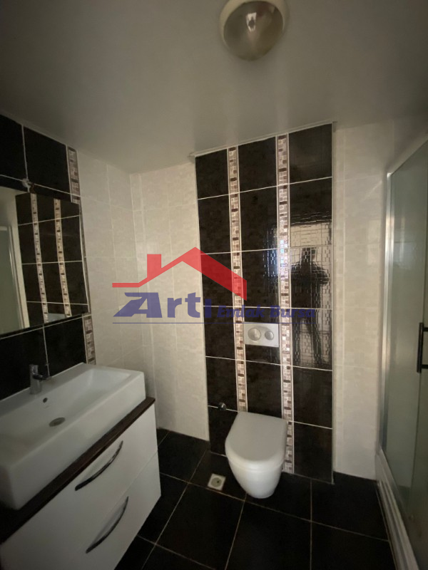 ARTI' DAN ÖZLÜCE DE TEMİZ 3+1 KİRALIK DAİRE