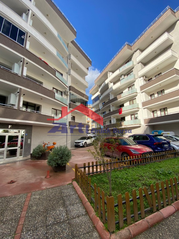 ARTI' DAN ÖZLÜCE DE TEMİZ 3+1 KİRALIK DAİRE