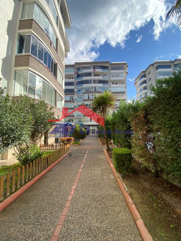 ARTI' DAN ÖZLÜCE DE TEMİZ 3+1 KİRALIK DAİRE