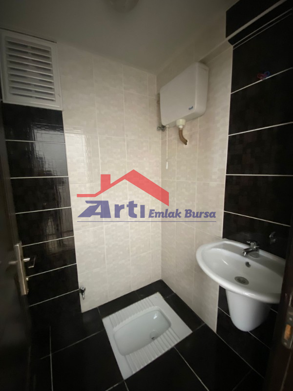 ARTI' DAN ÖZLÜCE DE TEMİZ 3+1 KİRALIK DAİRE